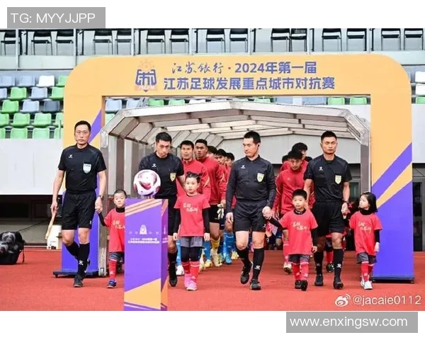 圣菲联合与奥林匹奥的精彩对决揭示足球战术与团队合作的魅力 圣菲联合与奥林匹奥的精彩对决揭示足球战术与团队合作的魅力