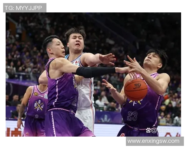 腾讯体育CBA精彩对决吉林队迎战福建队全力争胜展现篮球魅力